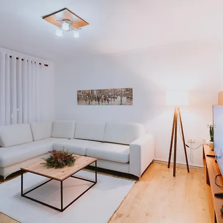 Cozy Center House * Tirana