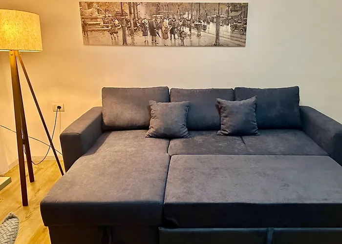 Апартаменты Cozy Center House *